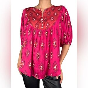 Anthropologie Drapey Henley Blouse Pink Satin Medallion Print – Size Medium